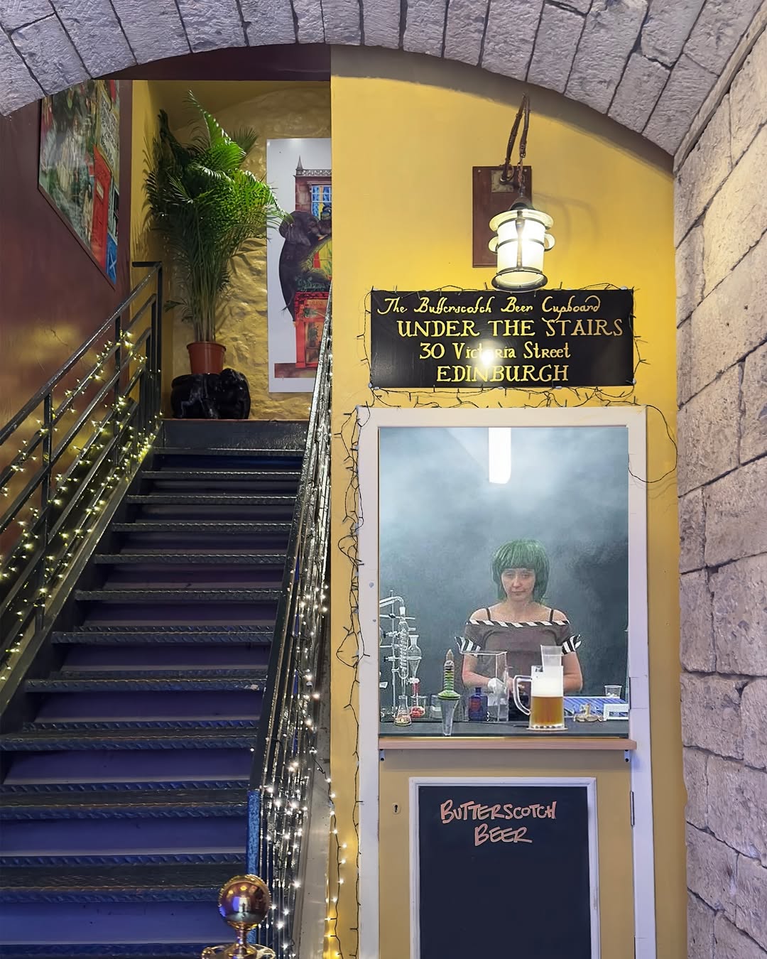 An Oompa Loompa brews Butterbeer in the cupboard under the stairs at Victoria Street's Elephant House cafe