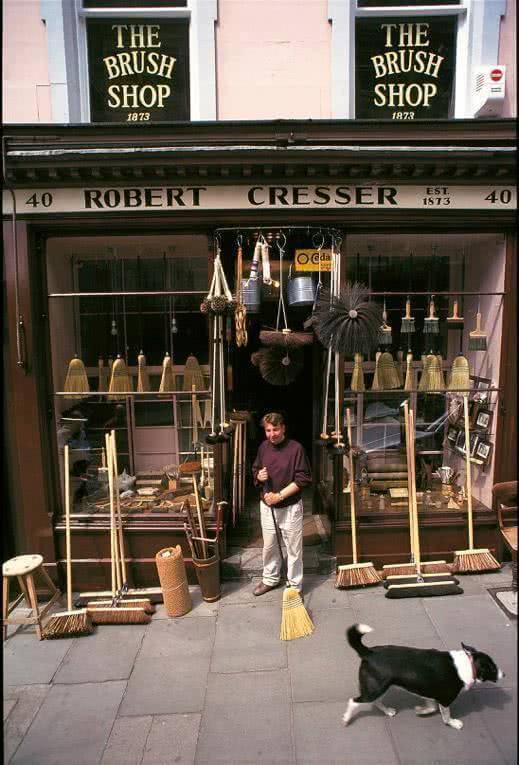 Robert Cresser's broom shop 40 Victoria Street Edinburgh
