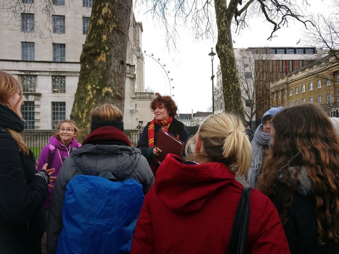 Harry Potter tour in front of the London Eye